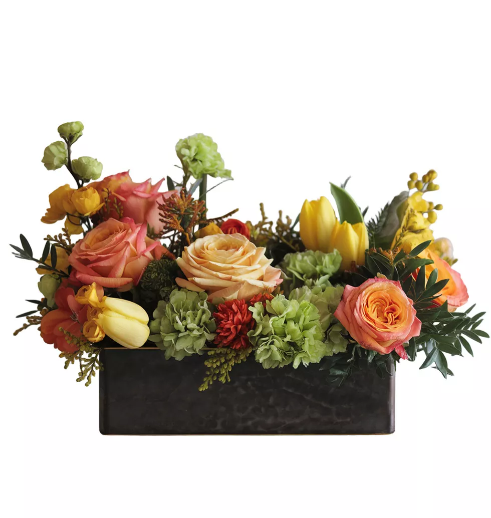 Elegant Fresh Flowers Centerpiece